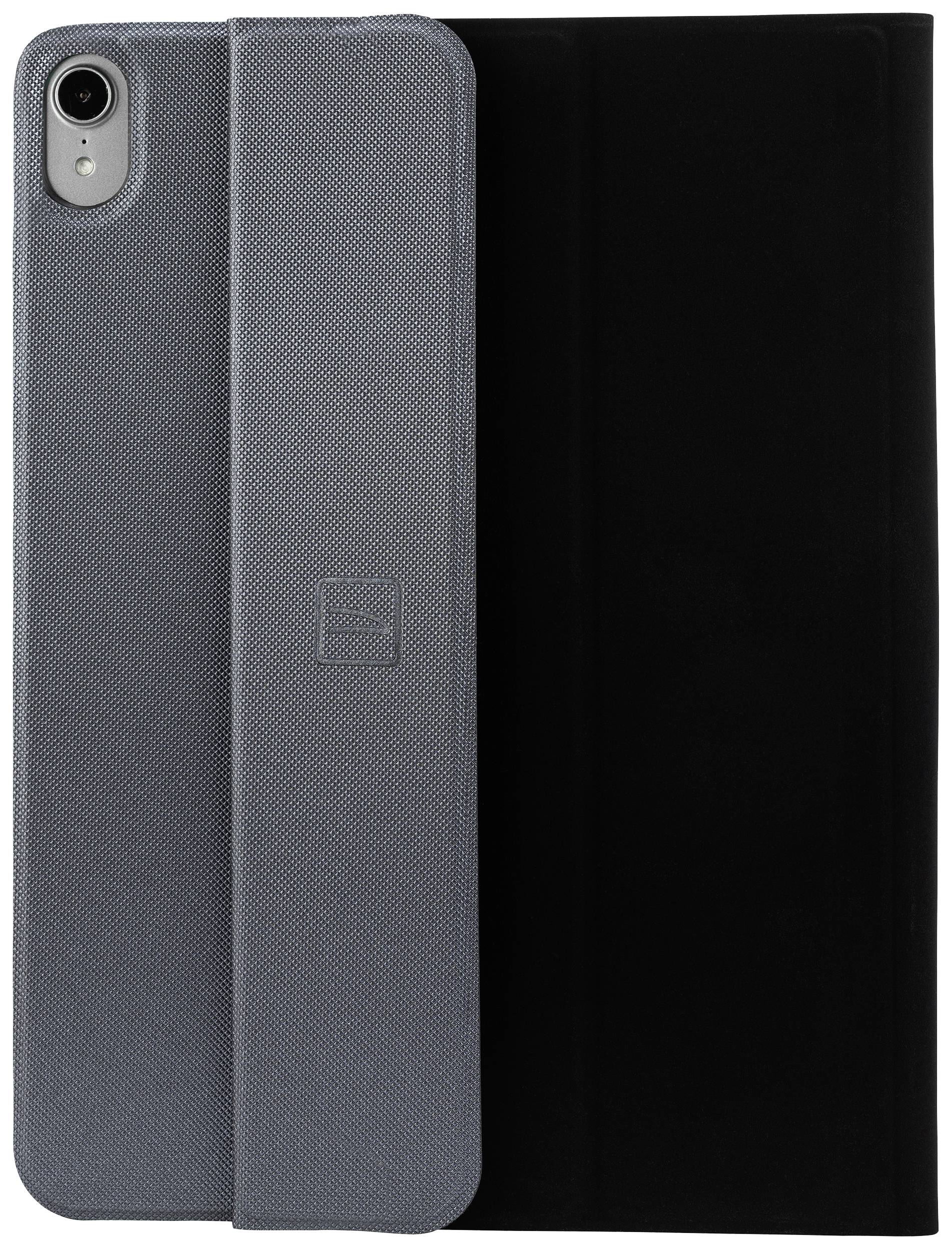 Tablet in schwarzer Hülle mit strukturierter Oberfläche, Fokus auf die schützende Klappe und die Kameraöffnung oben links.
