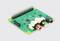 Eine grüne elektronische Platine mit verschiedenen Anschlüssen und elektronischen Komponenten, beschriftet mit 'Raspberry Pi'.
