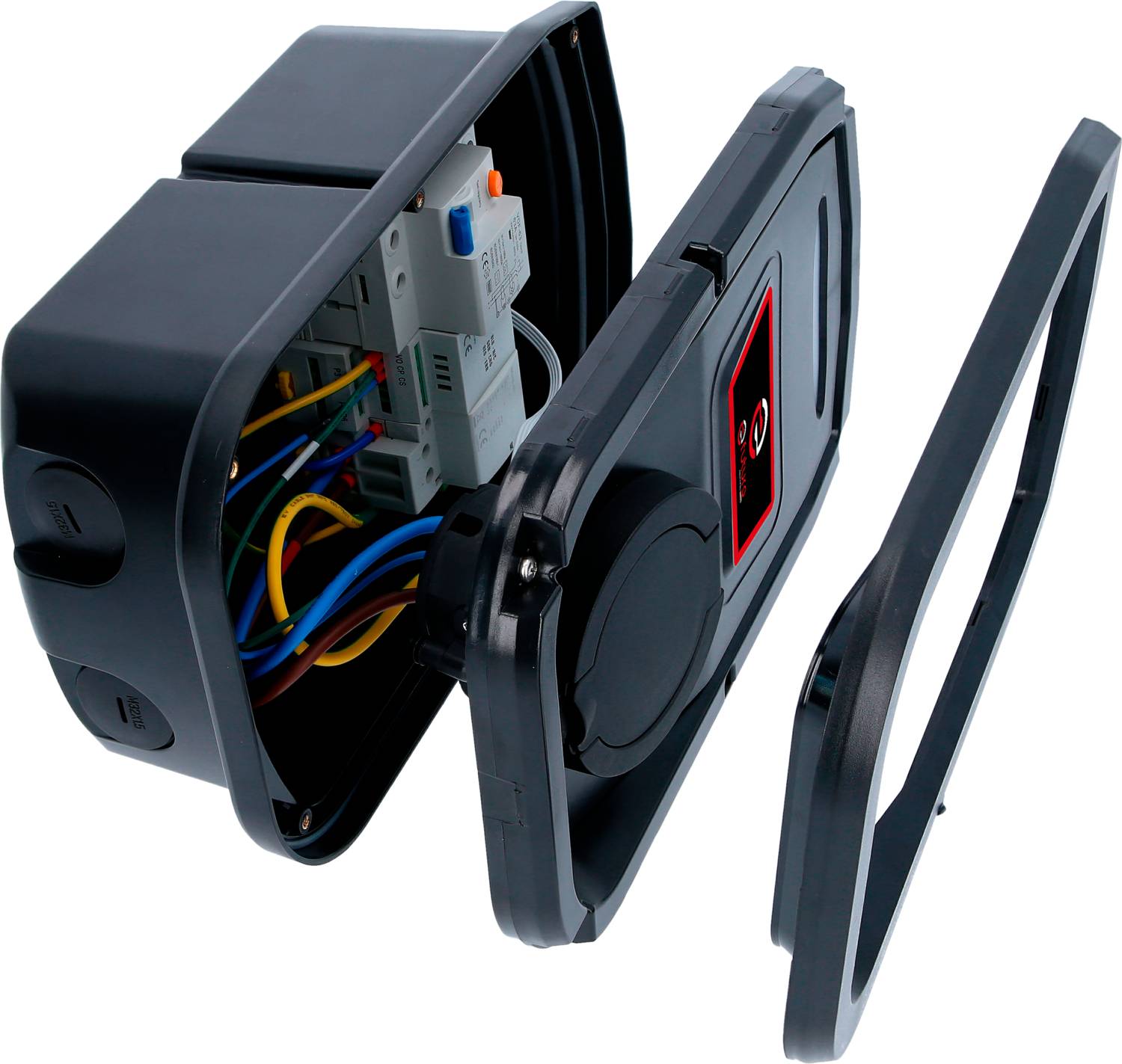 Ein schwarzes, offenes Gehäuse mit sichtbaren Drähten und einem elektronischen Bauteil. Es scheint ein elektrischer Verteilerkasten zu sein.