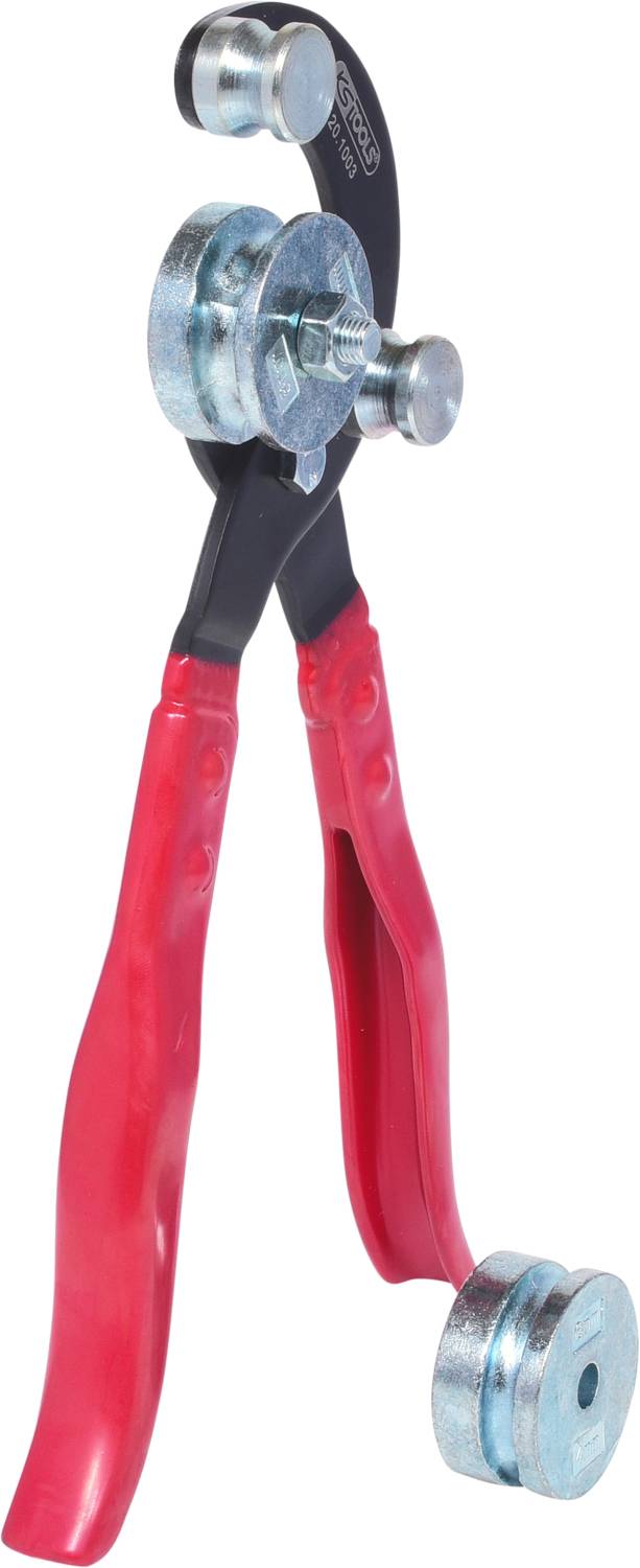 Eine rote Rohrbiegezange mit Metallkomponenten, verwendet zum präzisen Biegen von Rohren und Kabeln in Installationen.
