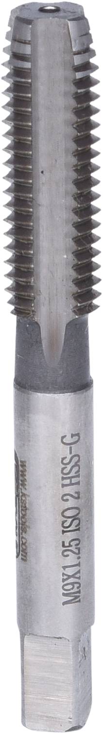 Ein metallischer Gewindebohrer, zylindrische Form mit spiralförmigen Schneidkanten zur Herstellung von Innengewinden in einem Werkstück.
