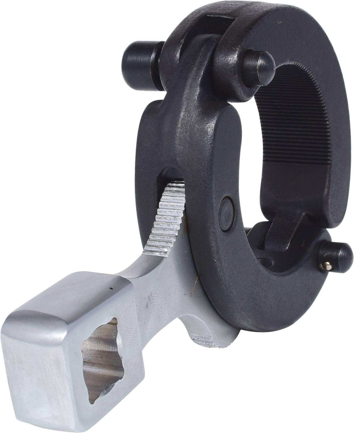 Eine schwarze Metallklemme mit Zahnrad und quadratischem Haken, vermutlich zur Befestigung an Rohren oder Stangen.