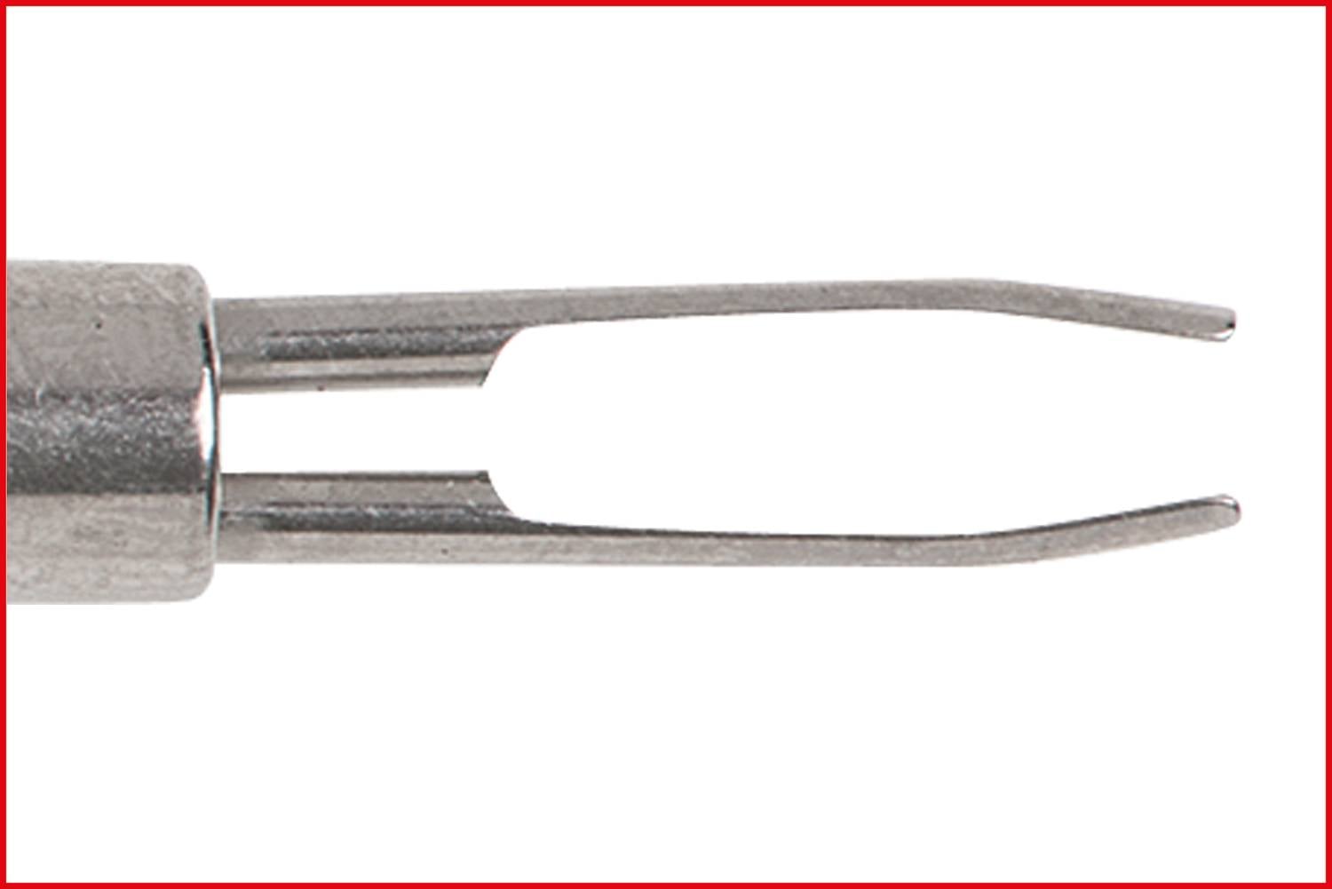 Ein silbernes Metallwerkzeug mit zwei spitzen Zinken, ähnlich einer Pinzette, auf weißem Hintergrund.