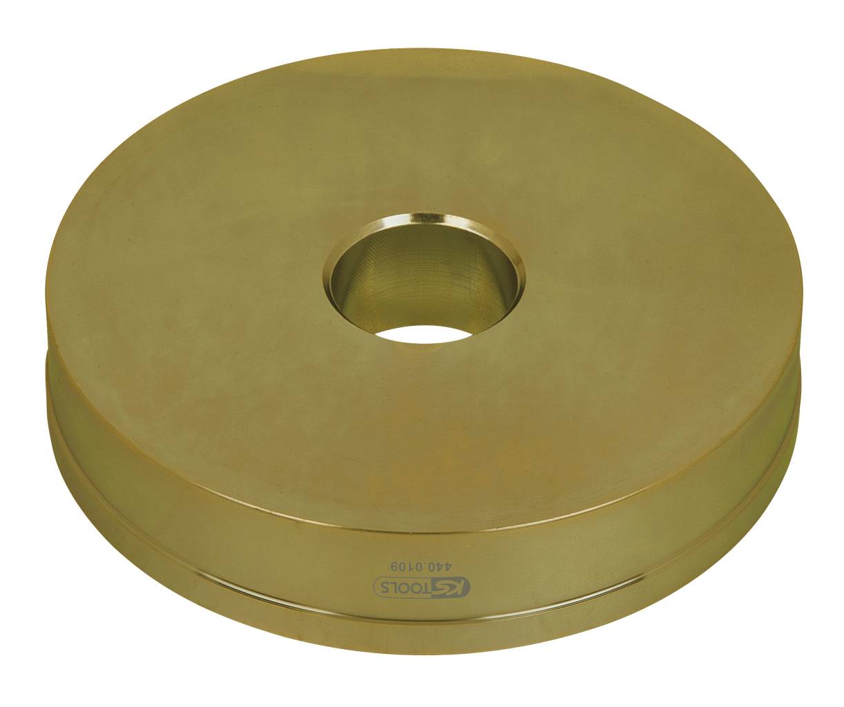 Goldene, runde Metallscheibe mit zentralem Loch, möglicherweise ein Teil eines Werkzeugs oder einer Maschine, mit glatter Oberfläche.