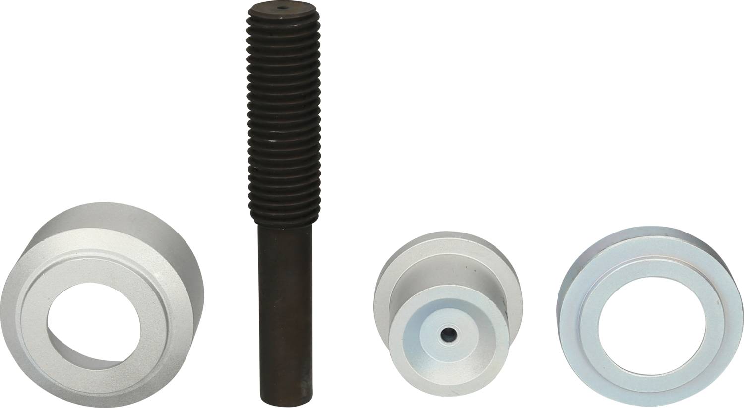 Vier Metallteile: links eine große Unterlegscheibe, daneben eine schwarze Gewindestange und zwei kleinere Unterlegscheiben rechts.