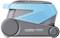Der CM600 Pool-Reinigungsroboter von CHASING in Blau und Grau. Er hat ein kettenbetriebenes Laufwerk und ist zum Reinigen von Schwimmbecken konzipiert.