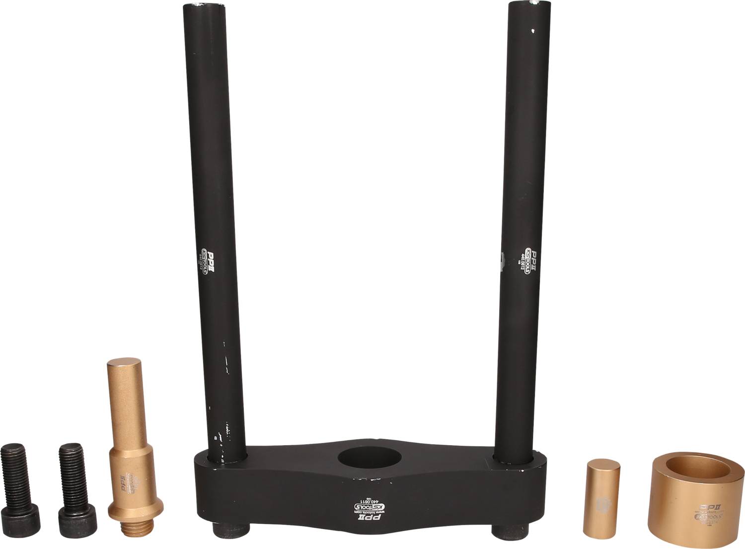 'Spezialwerkzeug-Set mit schwarzem Halter, zwei langen Bolzen, einem goldenen Adapter, zwei großen Schrauben und Manschette.'