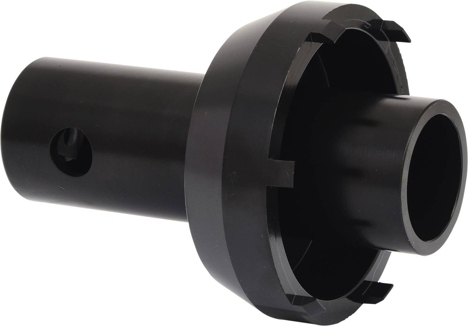 Ein schwarzer Metalladapter mit zylindrischem Kopf und mehreren Schlitzen, verwendet zur Verbindung mechanischer Komponenten.