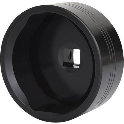 Schwarzes, zylinderförmiges Metallteil mit quadratischer Öffnung innen. Verwendung nicht spezifiziert.