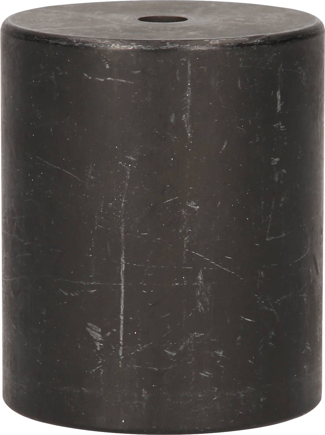Ein zylindrisches, schwarzes Objekt mit einer zentralen Öffnung oben. Es hat eine glatte, mattschwarze Oberfläche und wirkt robust.