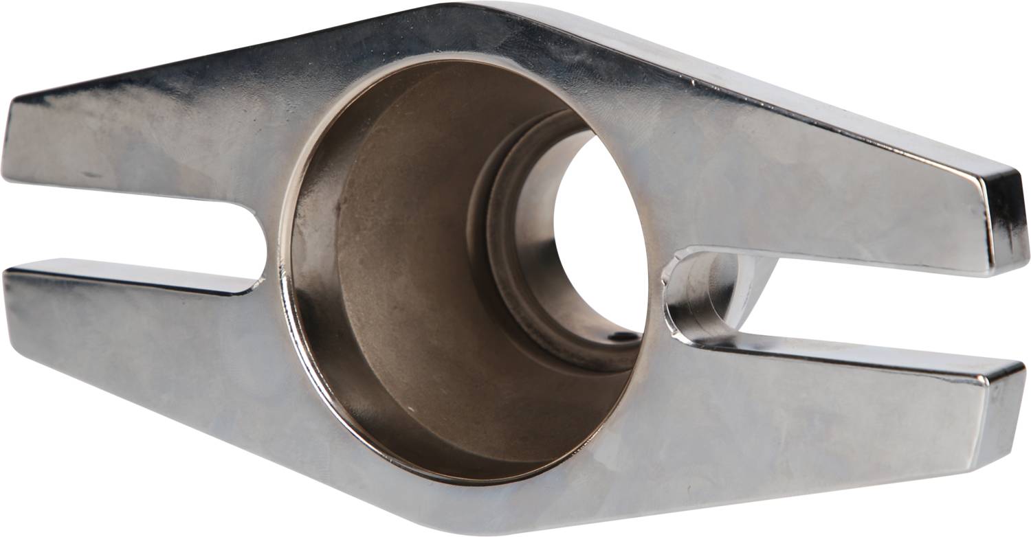 Metallisches U-förmiges Maschinenteil mit runder Öffnung in der Mitte und glänzender Oberfläche.