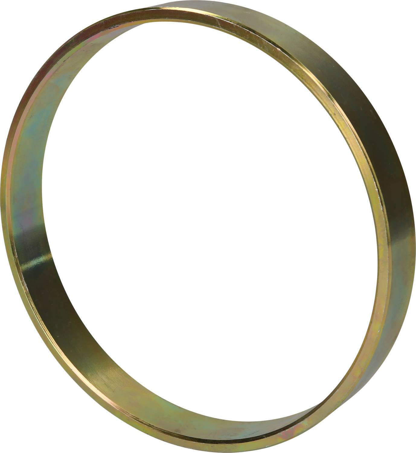 Metallring in schräger Ansicht, zeigt eine glänzende Oberfläche und eine gleichmäßige Dicke, auf weißem Hintergrund.