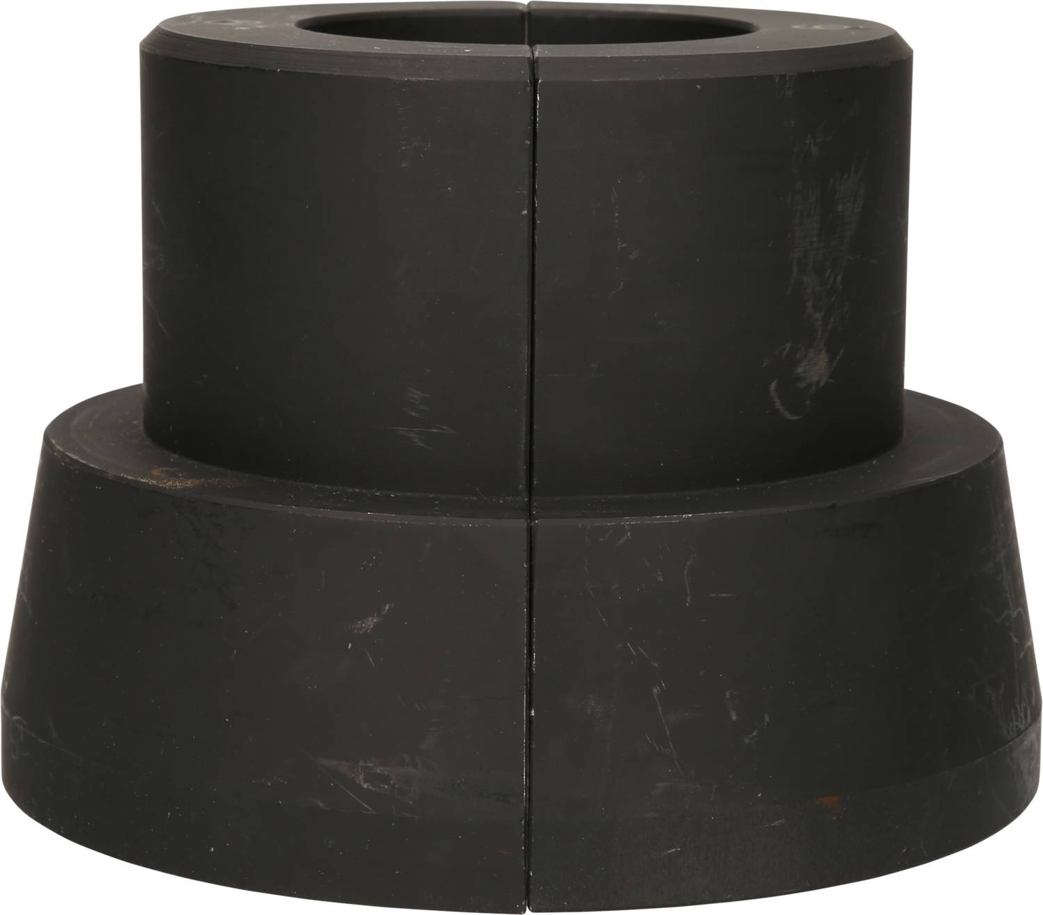 Ein schwarzer, zylindrischer Adapter, bestehend aus zwei übereinander liegenden Teilen, vermutlich für mechanische oder industrielle Anwendungen.