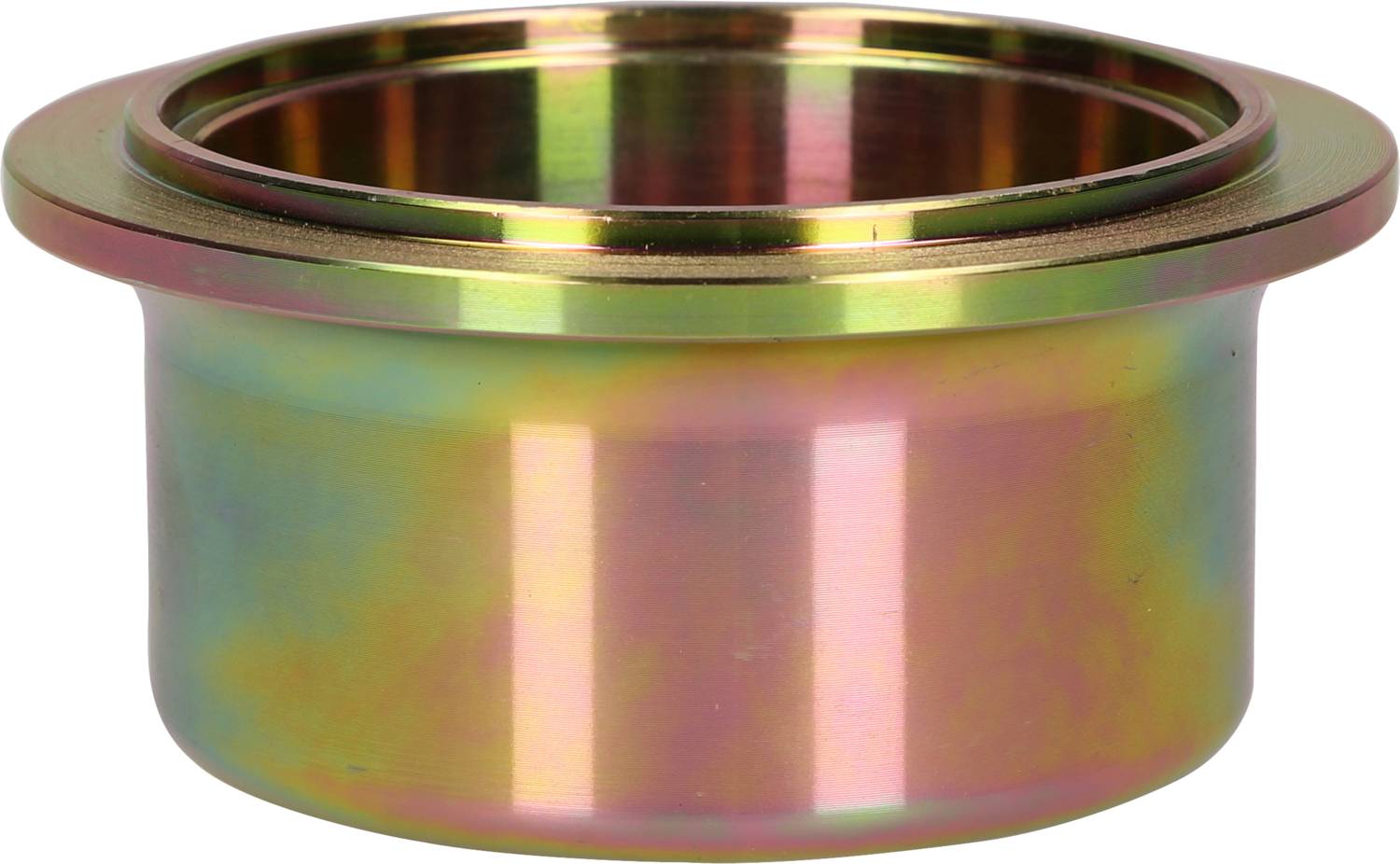 Metallischer Flansch aus Stahl, runder Rand, irisierende Oberfläche. Verwendet als Befestigungselement in technischen Anwendungen.