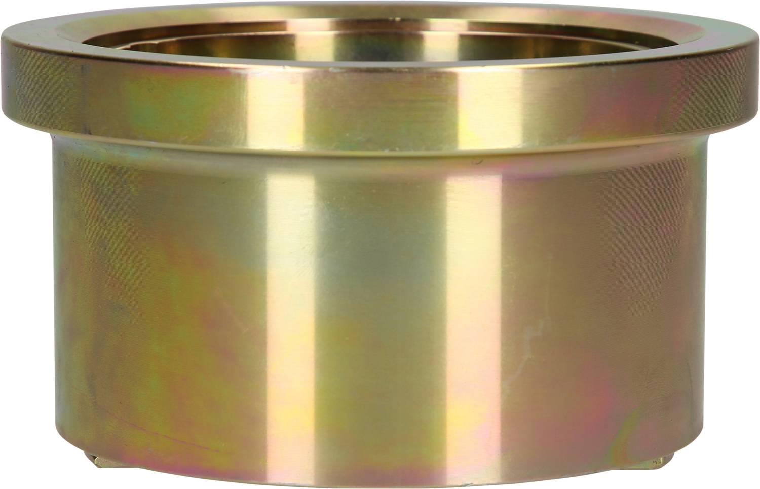 Ein metallischer, zylindrischer Ring in goldener Farbe mit flacher Oberseite.