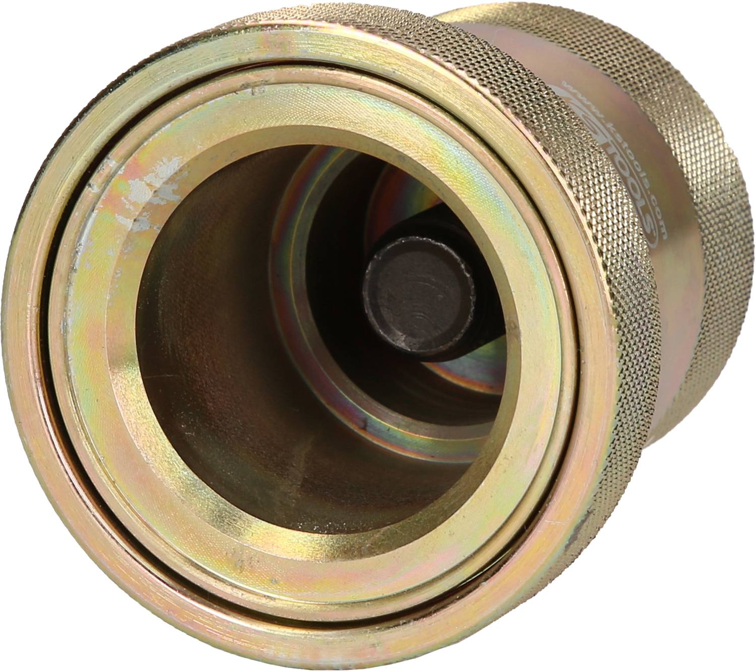 Metallischer Hydraulikkupplungsstecker aus glänzendem Metall mit geriffeltem Griff für einfachen Anschluss und Gebrauch in hydraulischen Systemen.