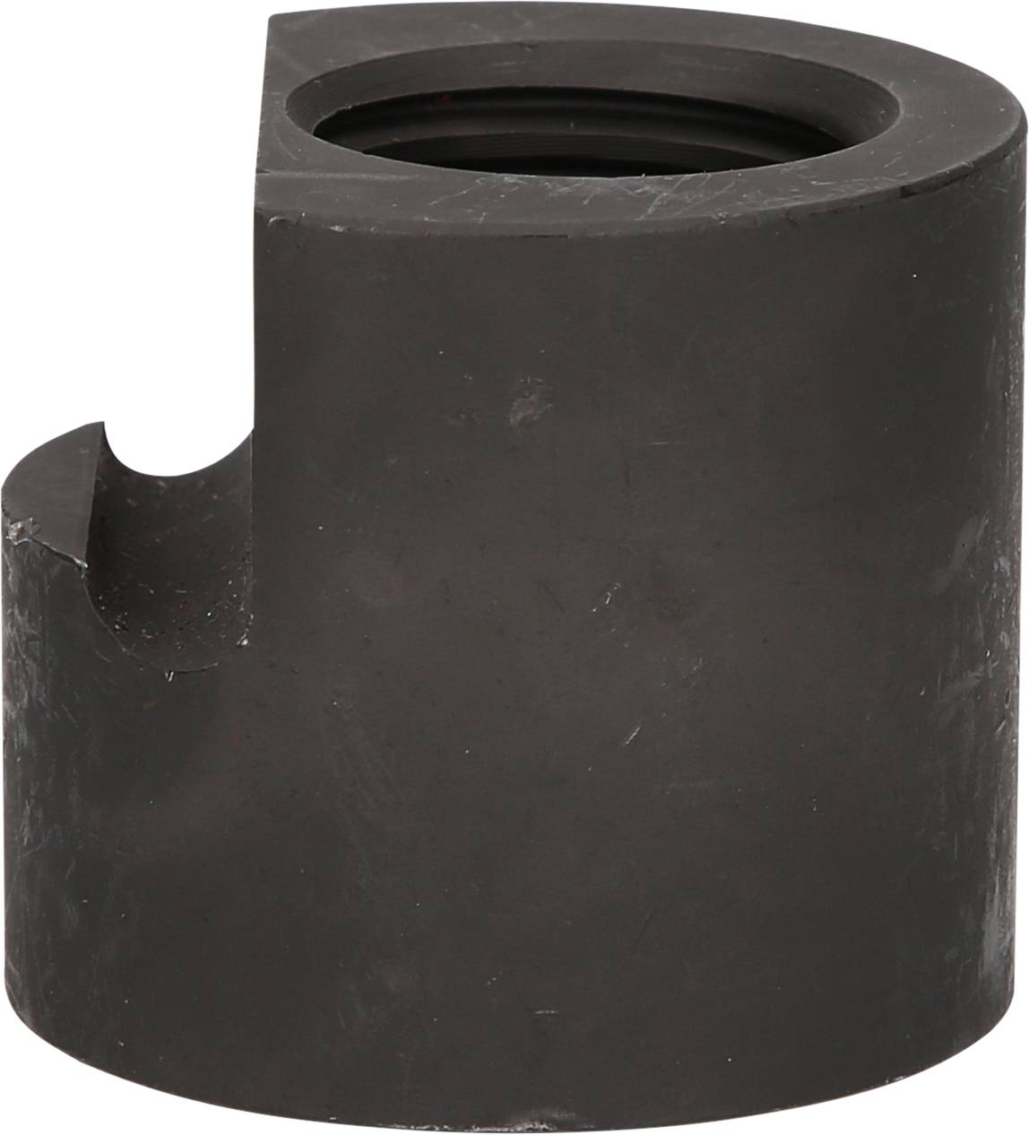 Schwarzes, zylindrisches Objekt mit Aussparung an der Seite, möglicherweise ein mechanisches oder industrielles Bauteil.