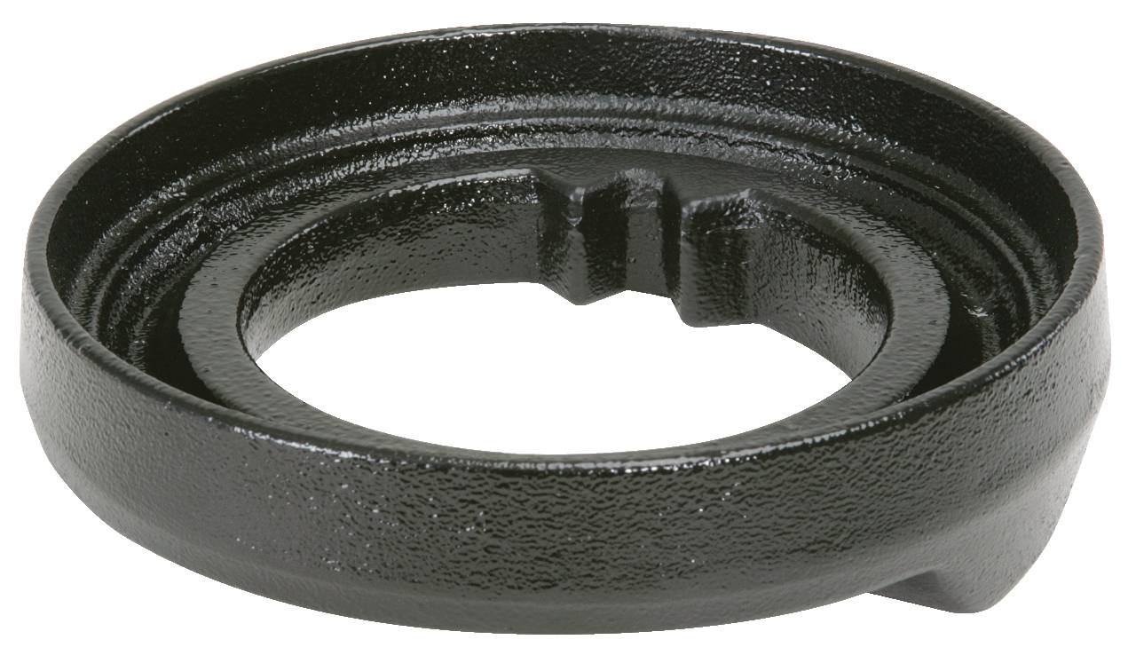 Ein rundes, schwarz lackiertes Metallteil mit erhöhter Kante und eingelassener mittlerer Ringstruktur, möglicherweise ein Maschinenelement.