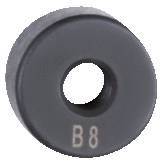 Ein schwarzes, rundes Objekt mit einer zentralen Bohrung und der Markierung 'B8' auf der sichtbaren Oberfläche.