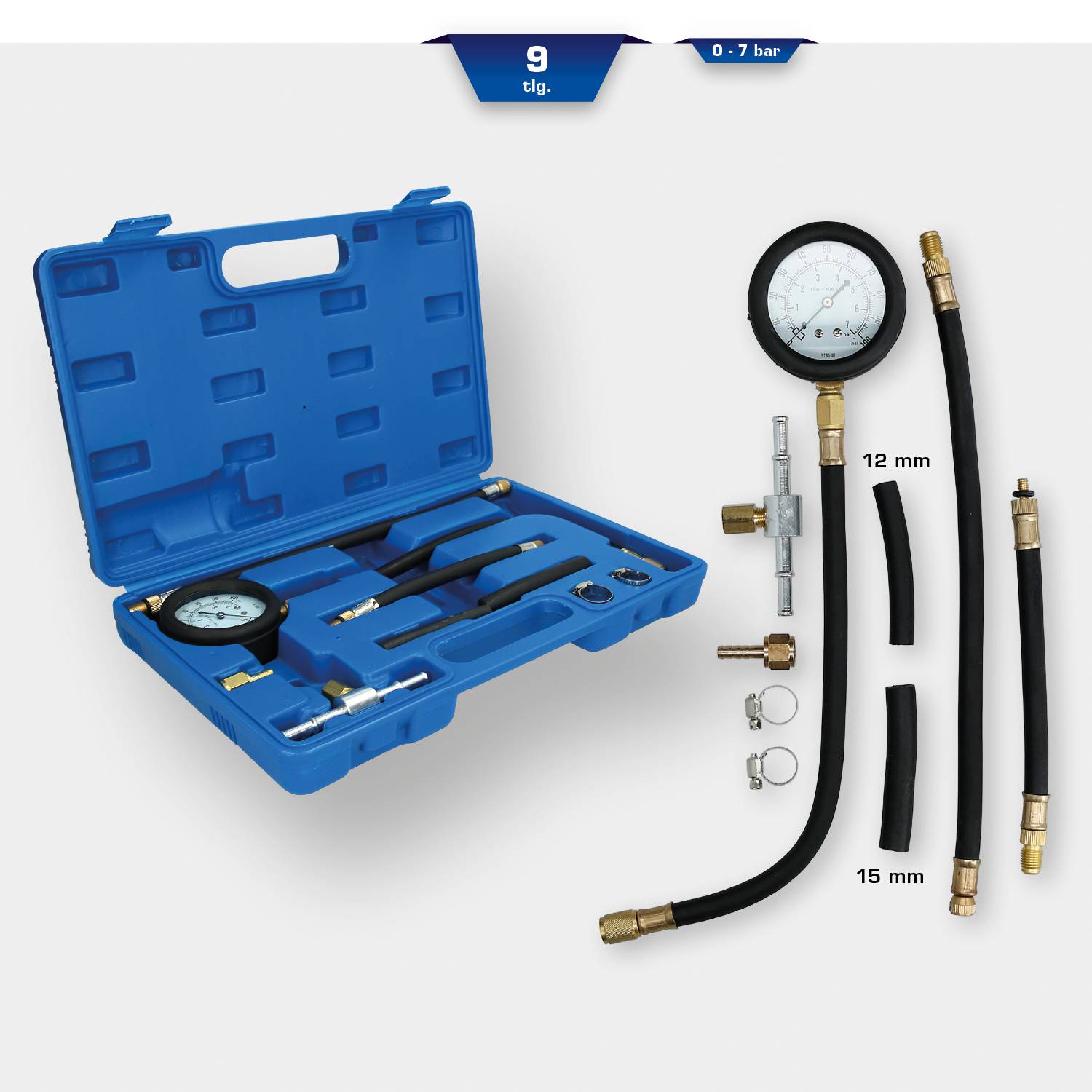 Ein blauer Koffer mit einem Manometer-Set und Zubehör. Enthält Schläuche, Adapter und Klemmen zur Druckmessung von 0 bis 7 bar.