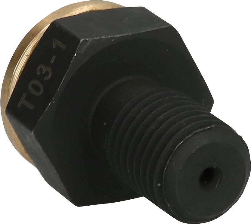 Ein schwarzer, sechseckiger Metalladapter mit eingravierter Aufschrift 'T03-1'.