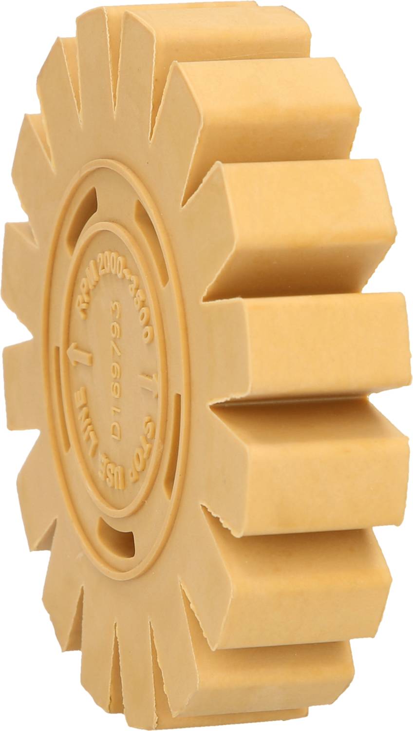 Ein beigefarbenes Radiergummi in Form eines Zahnrads, das zum Entfernen von Aufkleberresten an Fahrzeugen verwendet wird.