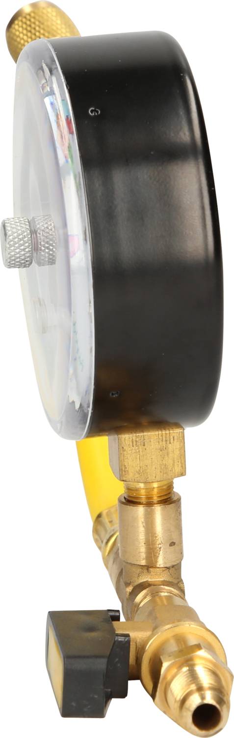 Ein schwarzer, runder Druckmesser mit einem gelben Schlauch und einem goldfarbenen Metallanschluss. Das Gerät misst Druckwerte.