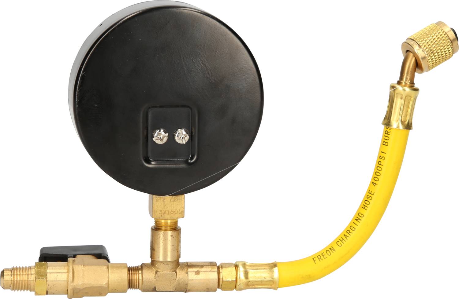 Ein Manometer mit gelbem Schlauch und Messinganschlüssen. Es misst Druck und wird häufig für Klimaanlagen verwendet.