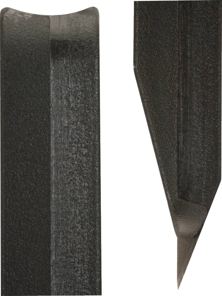 Nahaufnahme von zwei schwarzen Skulpturen. Links zeigt eine abgerundete Kante, rechts eine spitze. Geometrische Formen im Fokus.