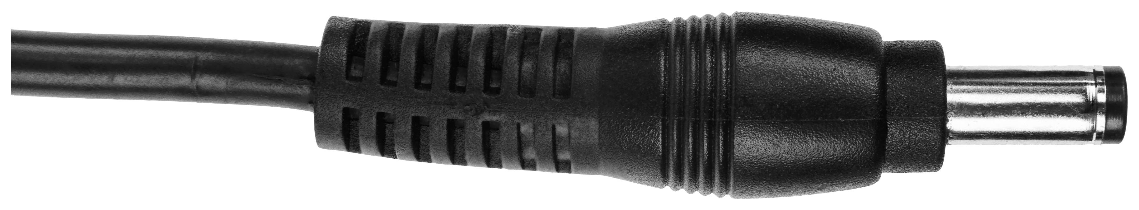 Schwarzer Gleichstromstecker mit geriffelter Oberfläche und Metallspitze.