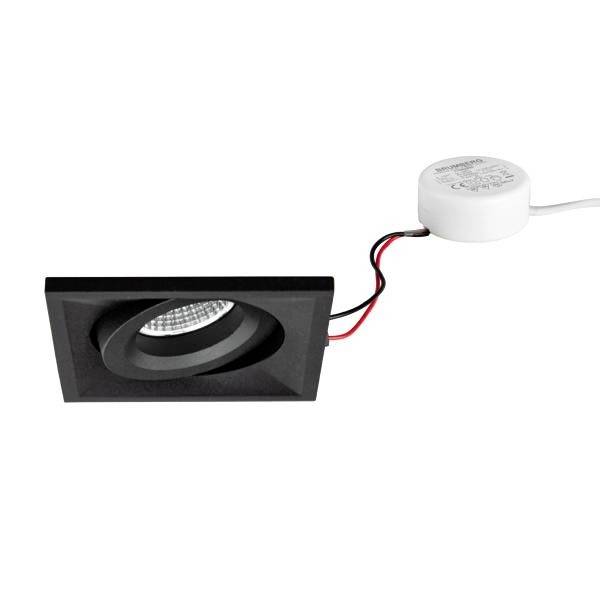 Quadratisches, schwarzes LED-Einbaustrahler mit rundem Leuchtmittel. Anschlusskabel und runder, weißer Konverter sichtbar.