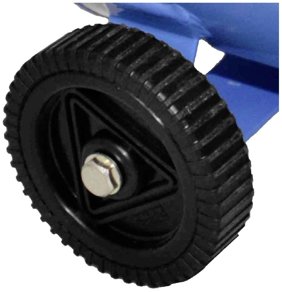 Ein schwarzes Rad mit einer geriffelten Oberfläche, befestigt an einem blauen Objekt.