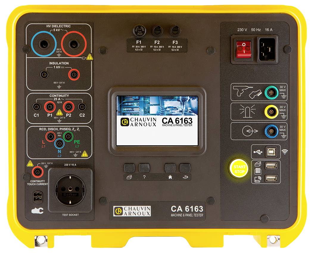Ein gelbes elektrisches Prüfgerät Chauvin Arnoux CA 6163 mit verschiedenen Anschlüssen, Tasten und einem Display zur Maschinenprüfung.