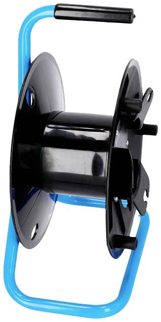 Schwarze Kabeltrommel mit blauem Griff aus Metall, stehend, ohne Kabel.