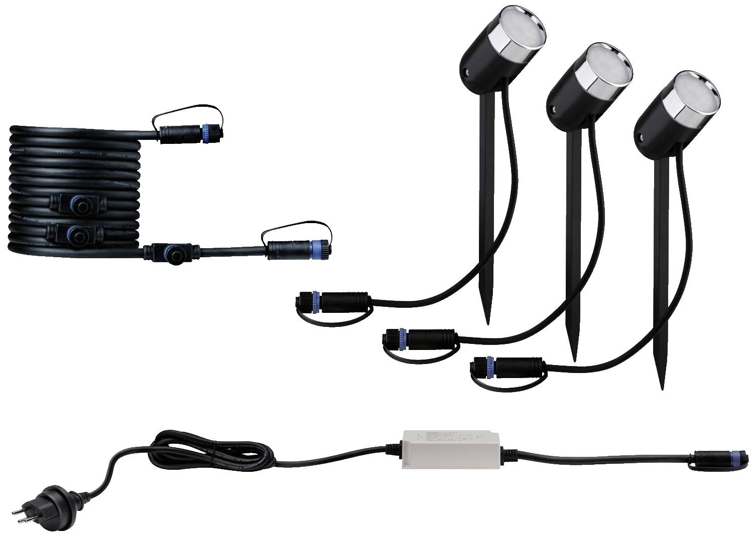 Drei schwarze Gartenstrahler mit Spießen und Kabeln, ein Verlängerungskabel, und ein Netzstecker-Adapter, für Außenbeleuchtung.