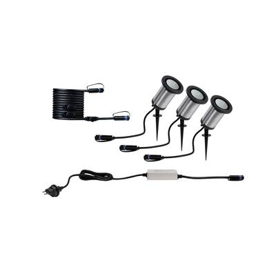Drei Outdoor-LED-Spots mit Spießen, Kabeln und Netzstecker, geeignet für Gartenbeleuchtung. Silberfarbenes Gehäuse, einfach anzuschließen.