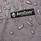 Wasserabweisender Stoff mit Wassertropfen und einem Etikett mit der Aufschrift 'AeroCover - Breathable Protection'.