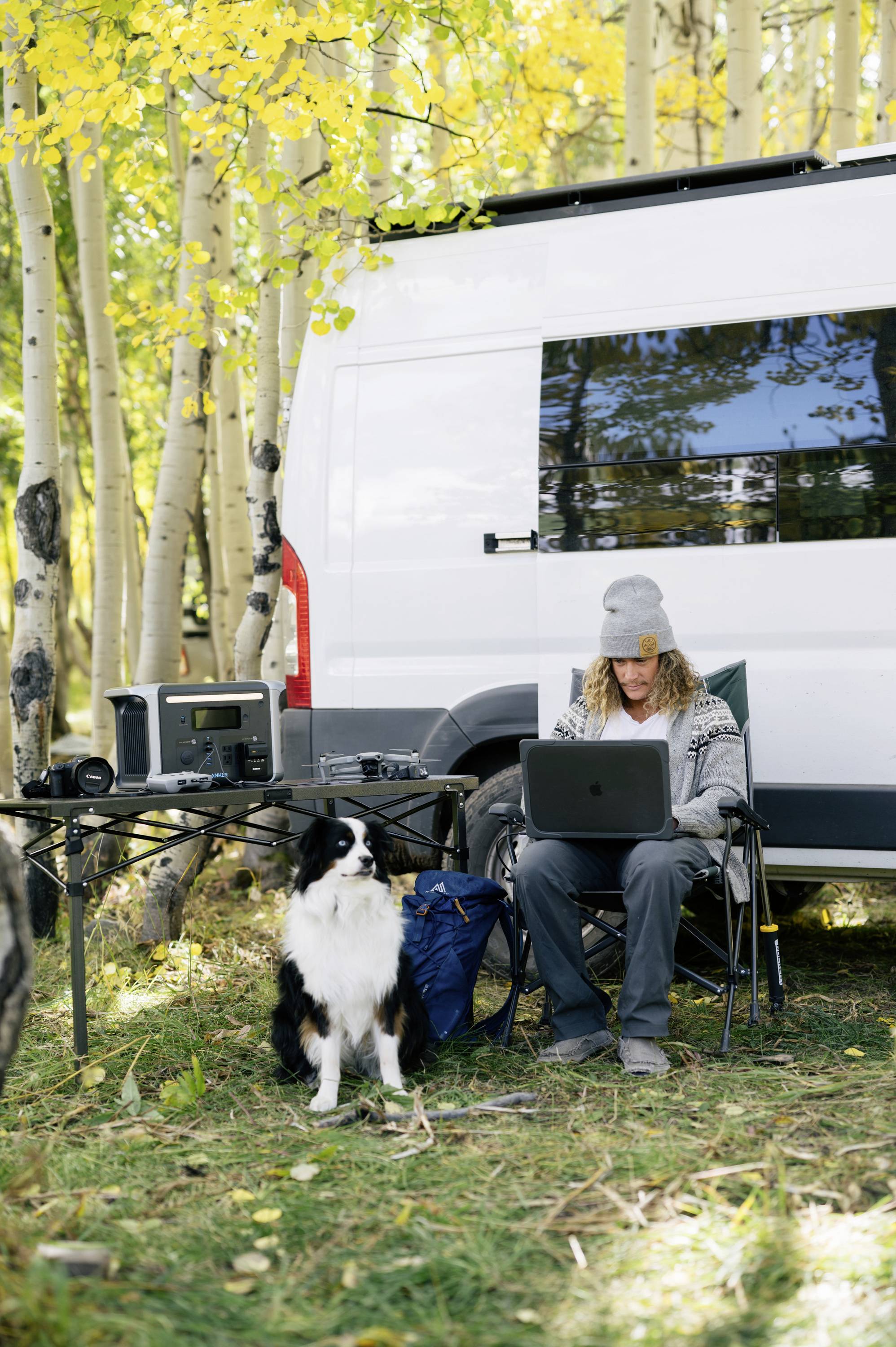 Anker 757 PowerHouse Powerstation 384 Ah LiFePO 4 Schwarz LED Taschenlampe, mit Laderegler-9