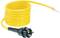 Gelbes Verlängerungskabel mit einer abisolierten Drahtspitze und einem Schuko-Stecker. Kabel ist eingerollt.