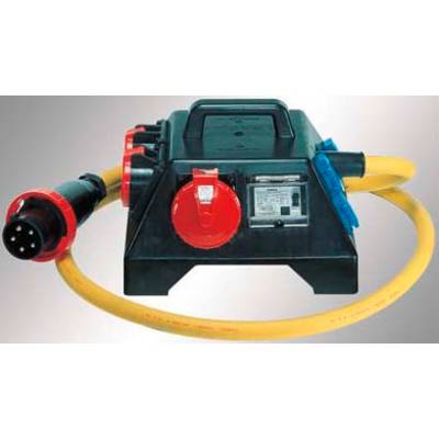Ein schwarzes Stromverteilergerät mit gelbem Kabel und rotem Stecker. Geeignet zur Stromverteilung auf Baustellen oder Veranstaltungen.