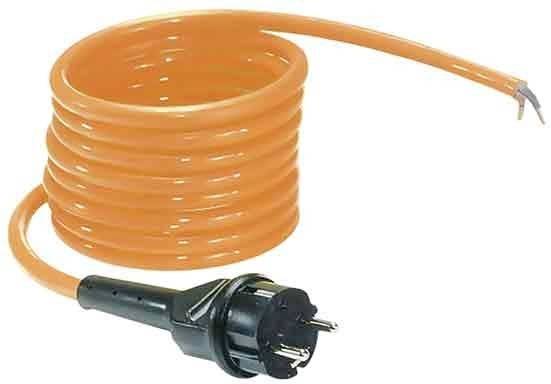 Ein orangefarbenes, aufgerolltes Kabel mit einem schwarzen Stecker am Ende, geeignet zur Stromversorgung oder Verlängerung.
