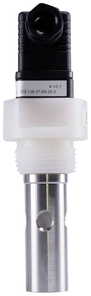 Ein Durchflusssensor mit Kunststoff- und Metallteilen, zeigt Details eines Anschlusses oben und einer Sensoröffnung unten.