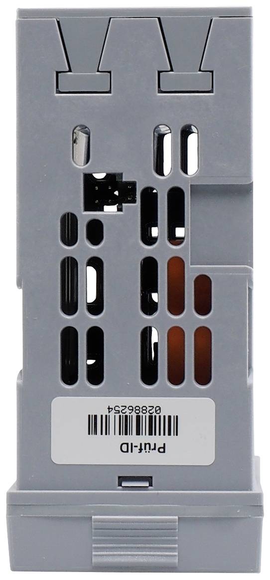 Rückseite eines grauen elektronischen Geräts mit Lüftungsschlitzen und einem Barcode mit der Beschriftung 'P/N-ID'.