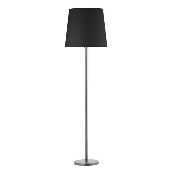 Stehlampe mit schwarzem Schirm und silbernem Ständer. Sie steht vor neutralem Hintergrund.