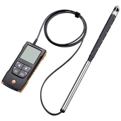 Ein tragbares Anemometer mit abnehmbarem Sensor, verwendet zur Messung von Luftgeschwindigkeit und Temperatur in Umweltstudien.