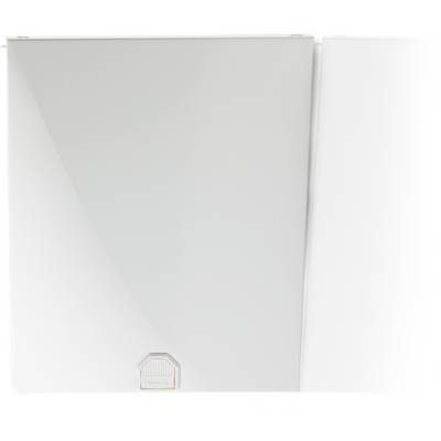 Ein weißes, rechteckiges Wandgerät, möglicherweise ein Heizungsthermostat oder Elektrogerät, ohne sichtbare Marken oder Anzeigen.