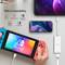 Verschiedene Geräte, darunter ein Tablet und eine Nintendo Switch, verbunden mit einem Adapter. Text: 'Wide Compatibility'.