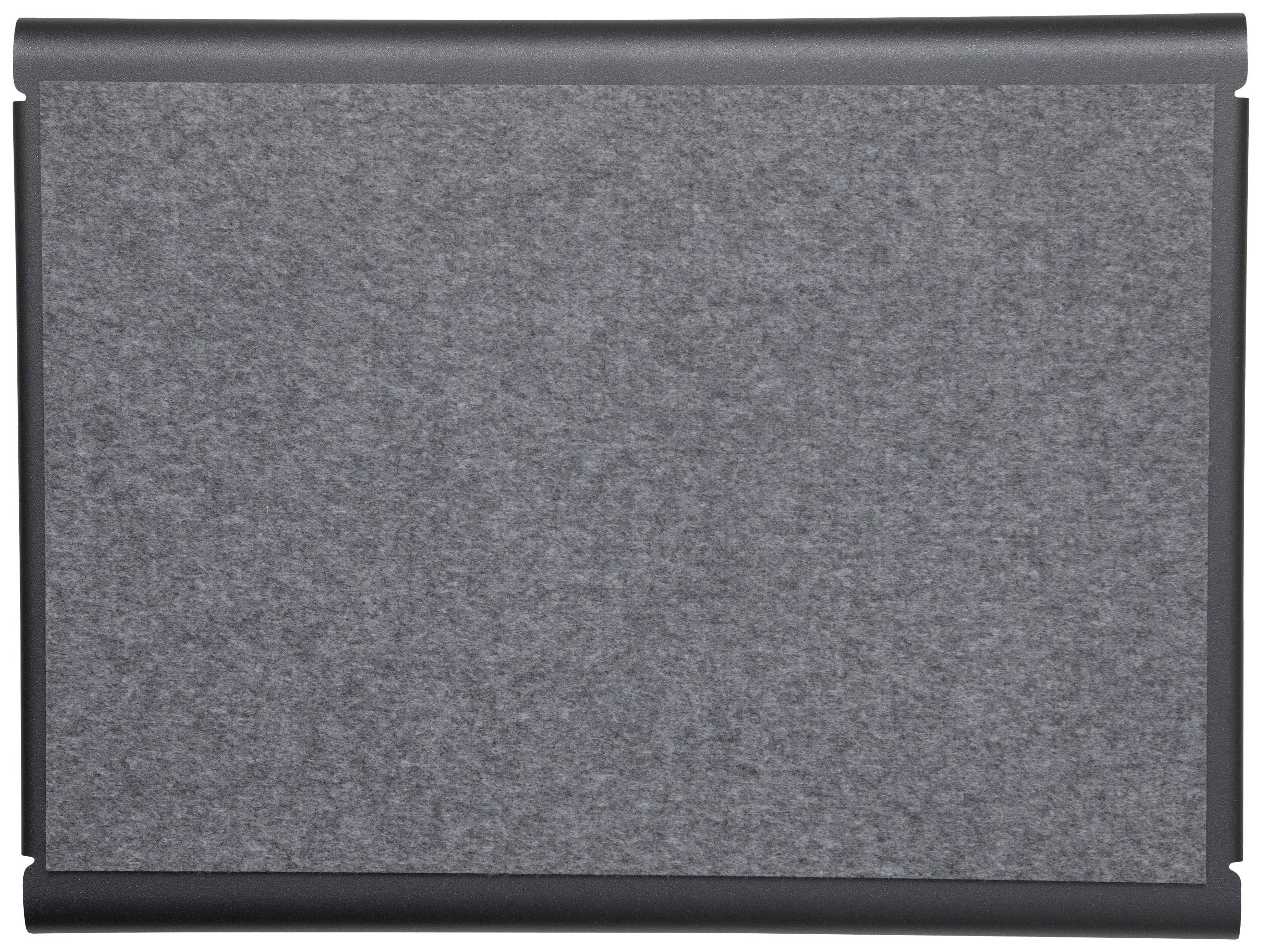 Graue Pinnwand mit abgerundeten Ecken in schwarzem Rahmen. Ideal für Notizen und Erinnerungen.