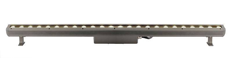 Ein langes, schwarzes LED-Lichtleiste mit mehreren Lichtern, geeignet zur Beleuchtung großer Flächen oder für Dekorationen.