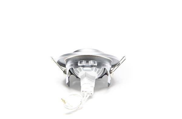 Flache, runde LED-Lampe mit silbernem Rand und zwei seitlichen Befestigungsklammern, Anschlusskabel sichtbar an der Unterseite.